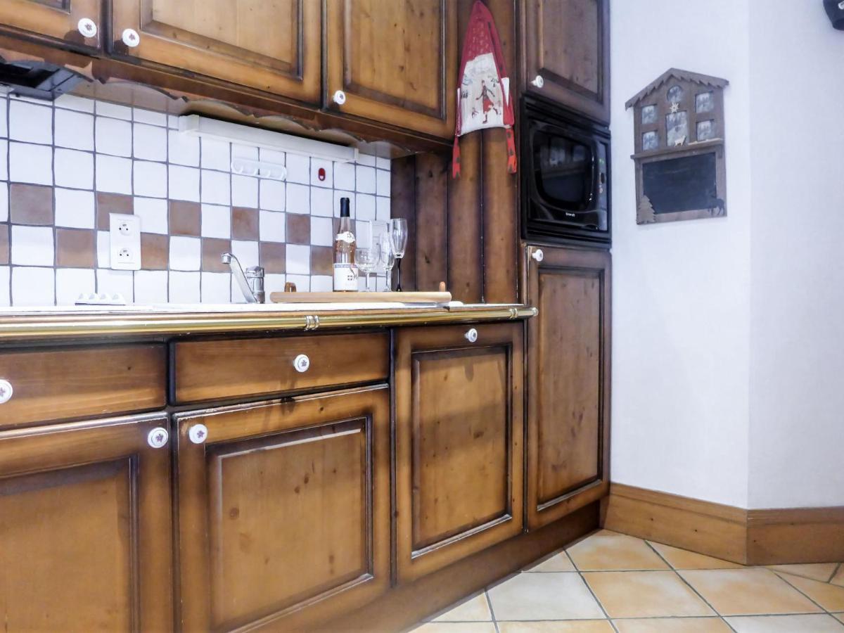 Le Krystor By Interhome Apartment Chamonix