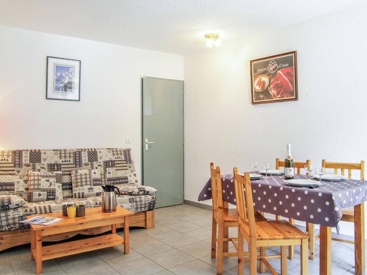 Apartment Gentiane-3 By Interhome