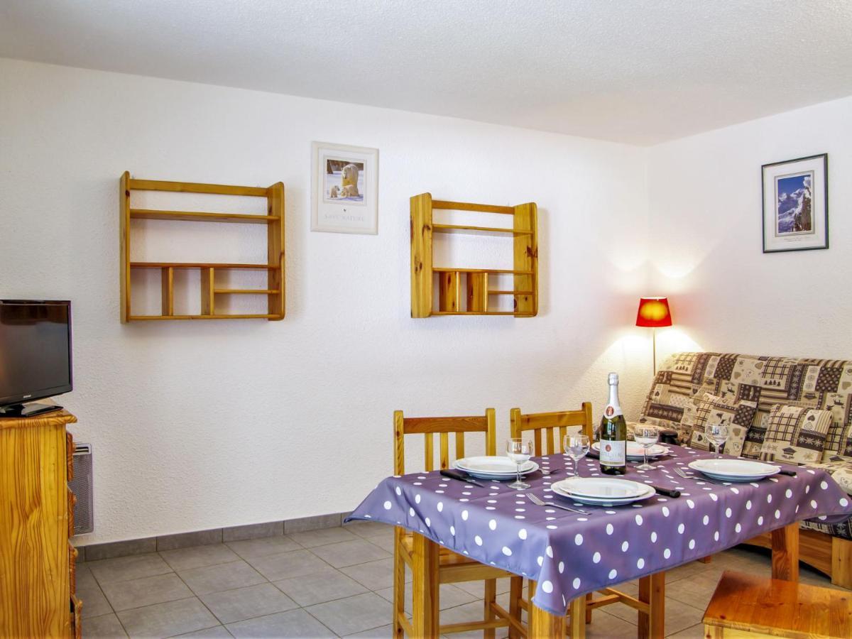 Apartment Gentiane-3 By Interhome