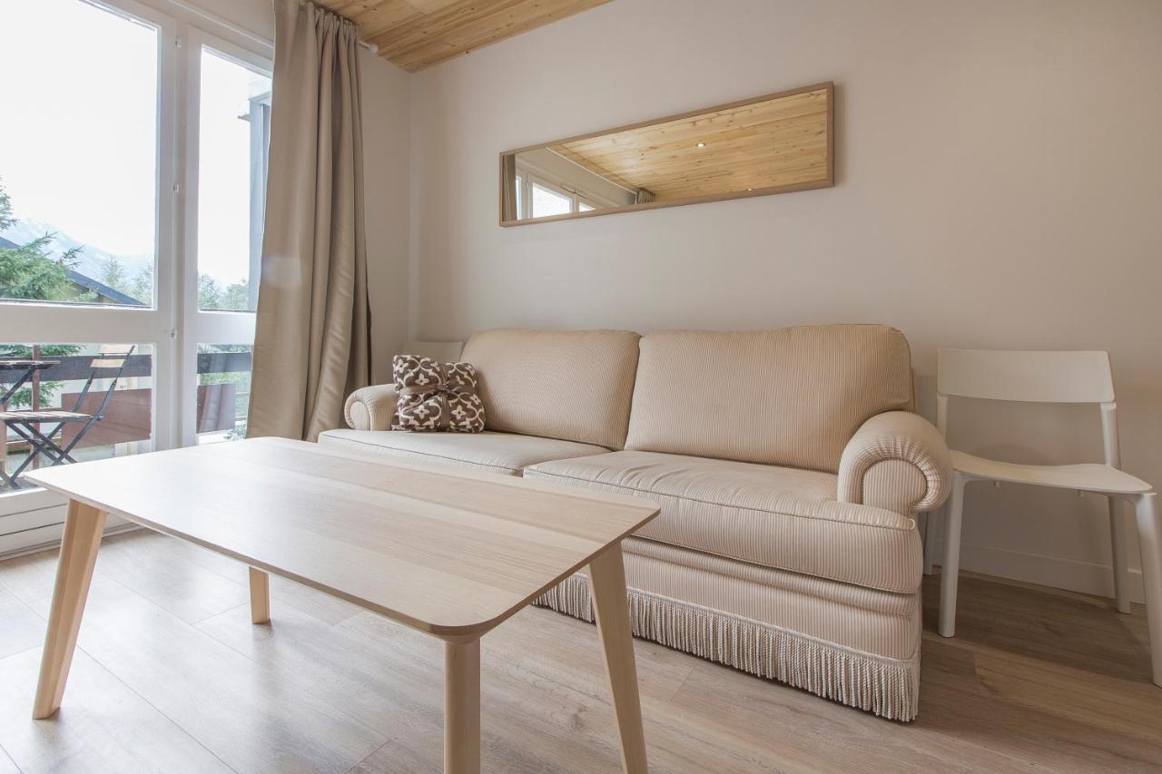 Les Periades Apartment