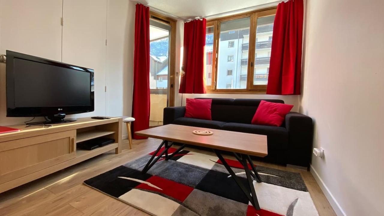 Chamois De Chamonix, Confortable 2 Pieces, Balcon, Parking Gratuit *
