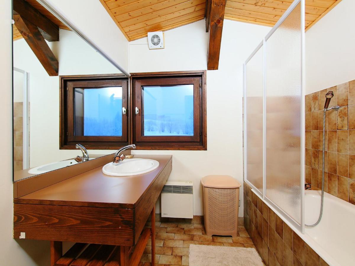 Les Pelarnys By Interhome Ferienhaus Chamonix