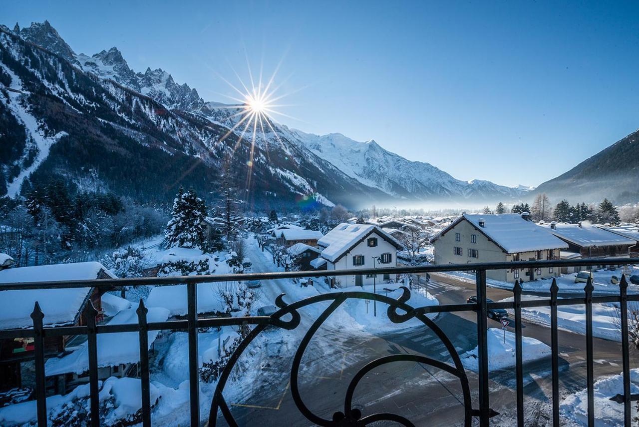 Eden Hotel, And Les Praz