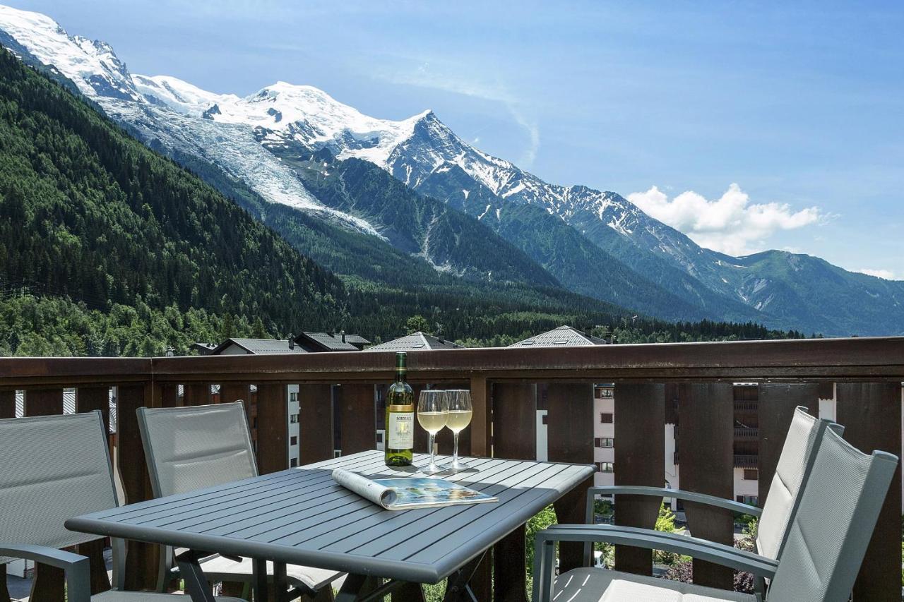 Les Lutins - Incredible View *