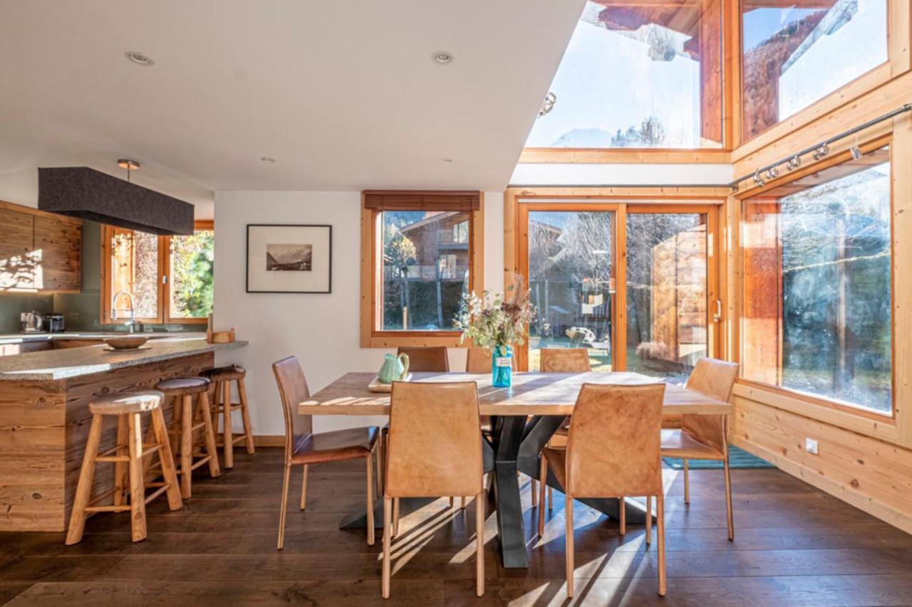 Chalet And Spacious In Mont Blanc *