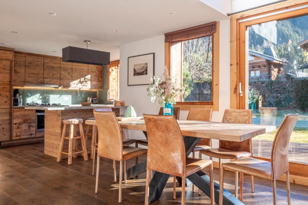 Chalet And Spacious In Mont Blanc *