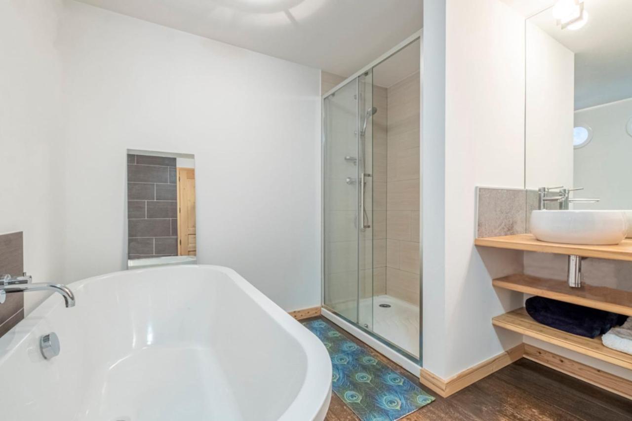 Chalet And Spacious In Mont Blanc Chamonix