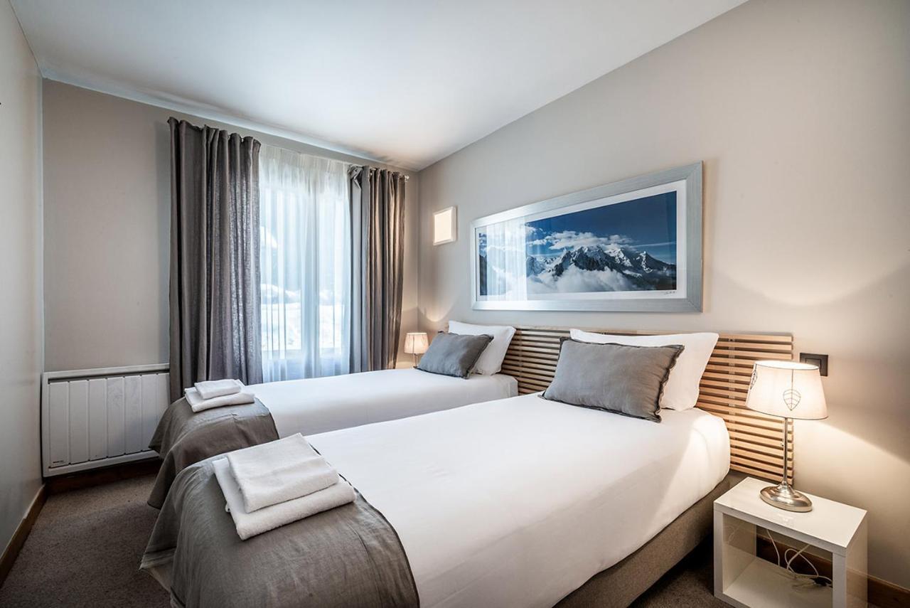 Eden Hotel, And Les Praz Hotel