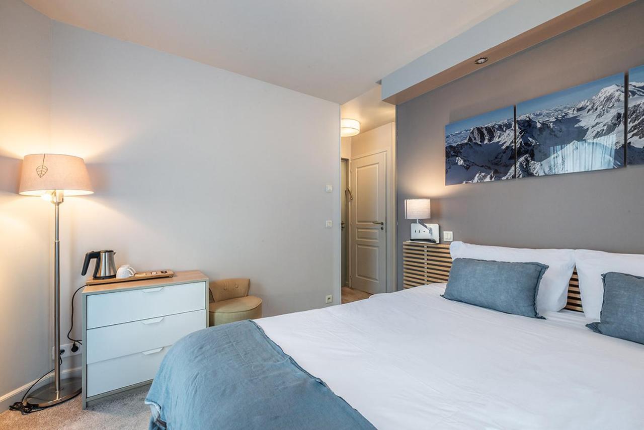 Eden Hotel, And Les Praz Chamonix