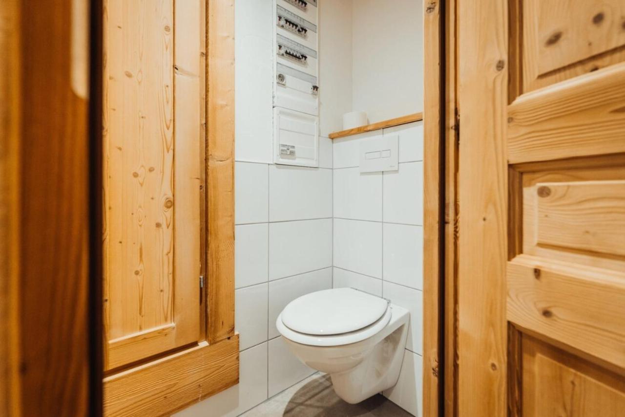 Apartment Vouvy Furnished Flat *