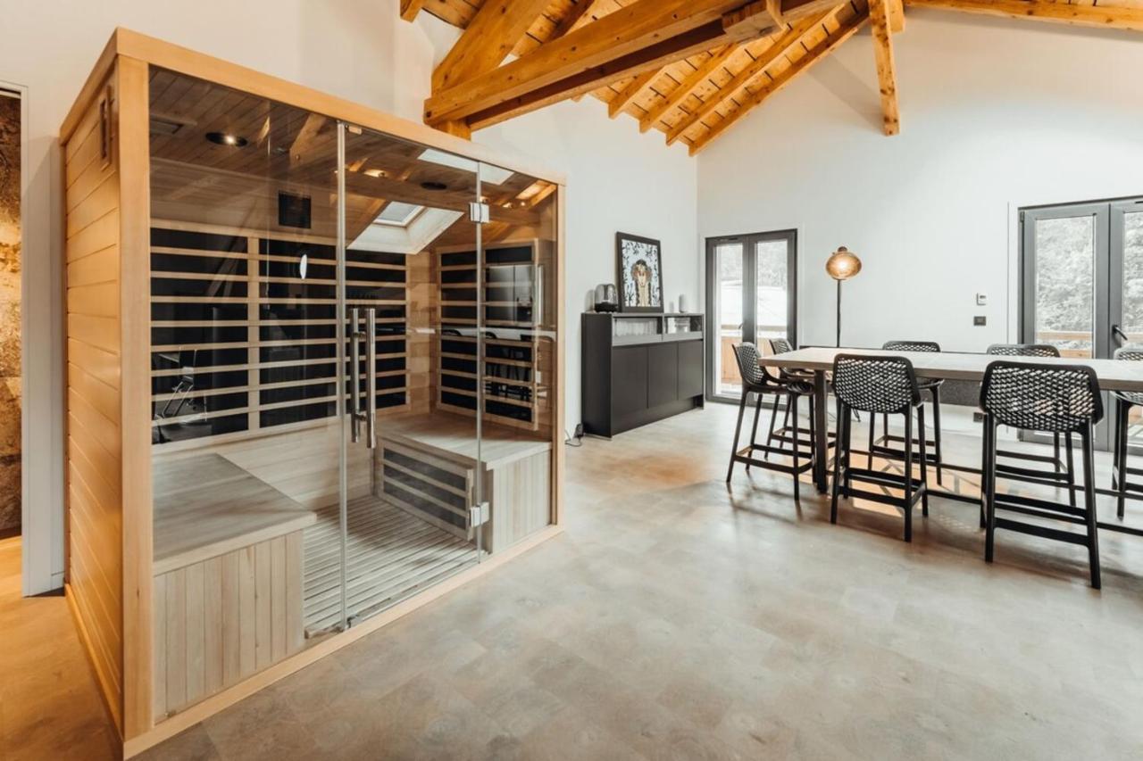Luxurious 3-bedroom Flat With Sauna And Garage *