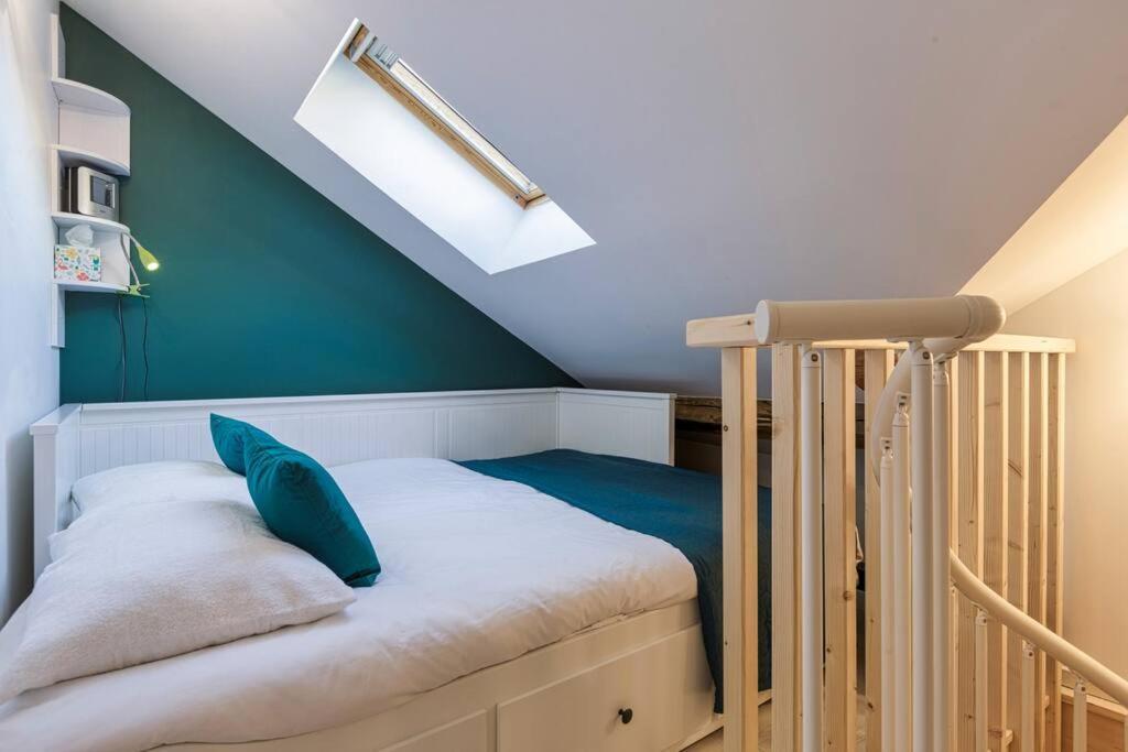 Apartment Epicia - Chic 2br In Center, Next To Train Station - By Cozee Chamonix