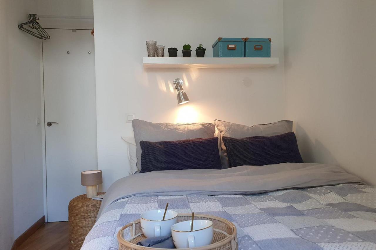 32m With Balcony View On The Mountain Apartment