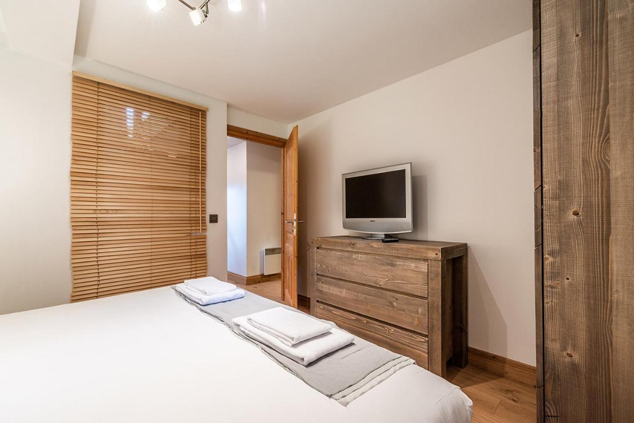Eden Hotel, And Les Praz 3*