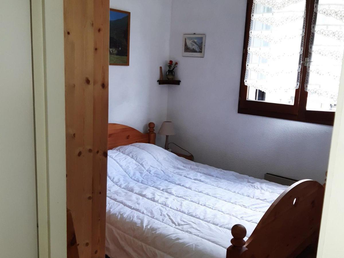 T2 Calme Avec Balcon Et Parking A - Fr-1-517-64 * Chamonix