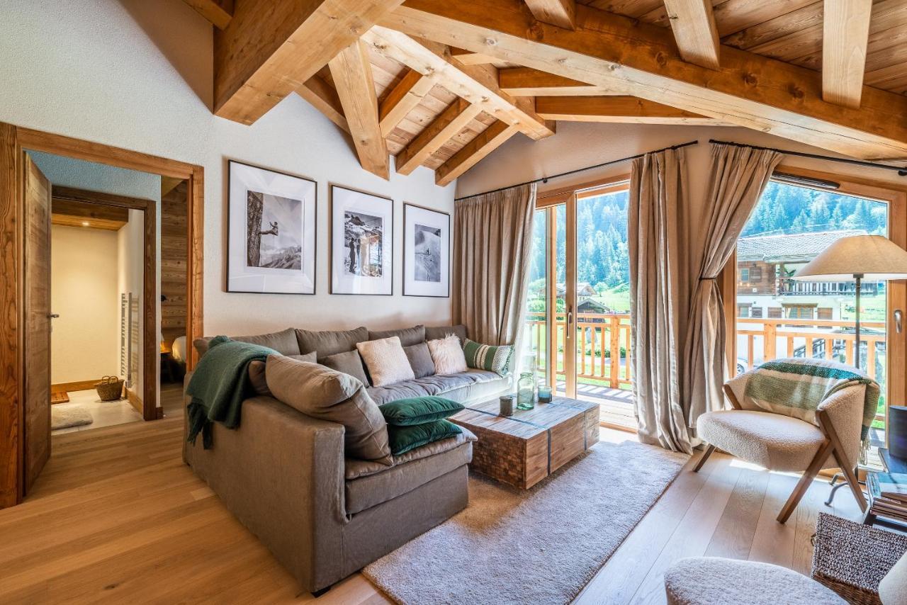 Celosia - By Emerald Apartment Chamonix
