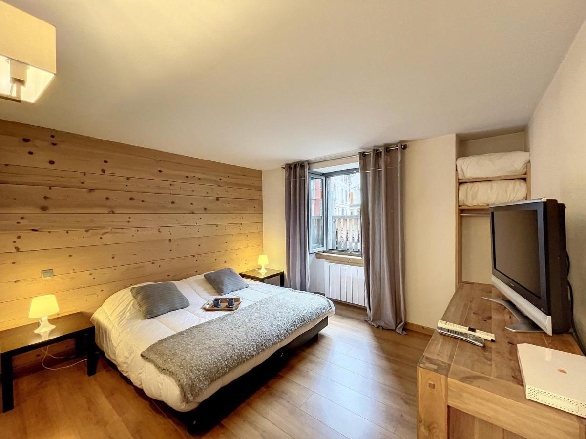 Apartment Centre: 2 Chambres, Terrasse, 4-6 Pers, Proche Commerces - Fr-1-507-16 *