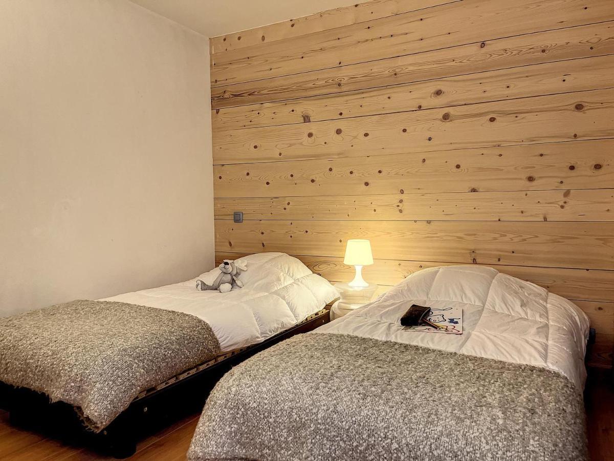 Centre: 2 Chambres, Terrasse, 4-6 Pers, Proche Commerces - Fr-1-507-16