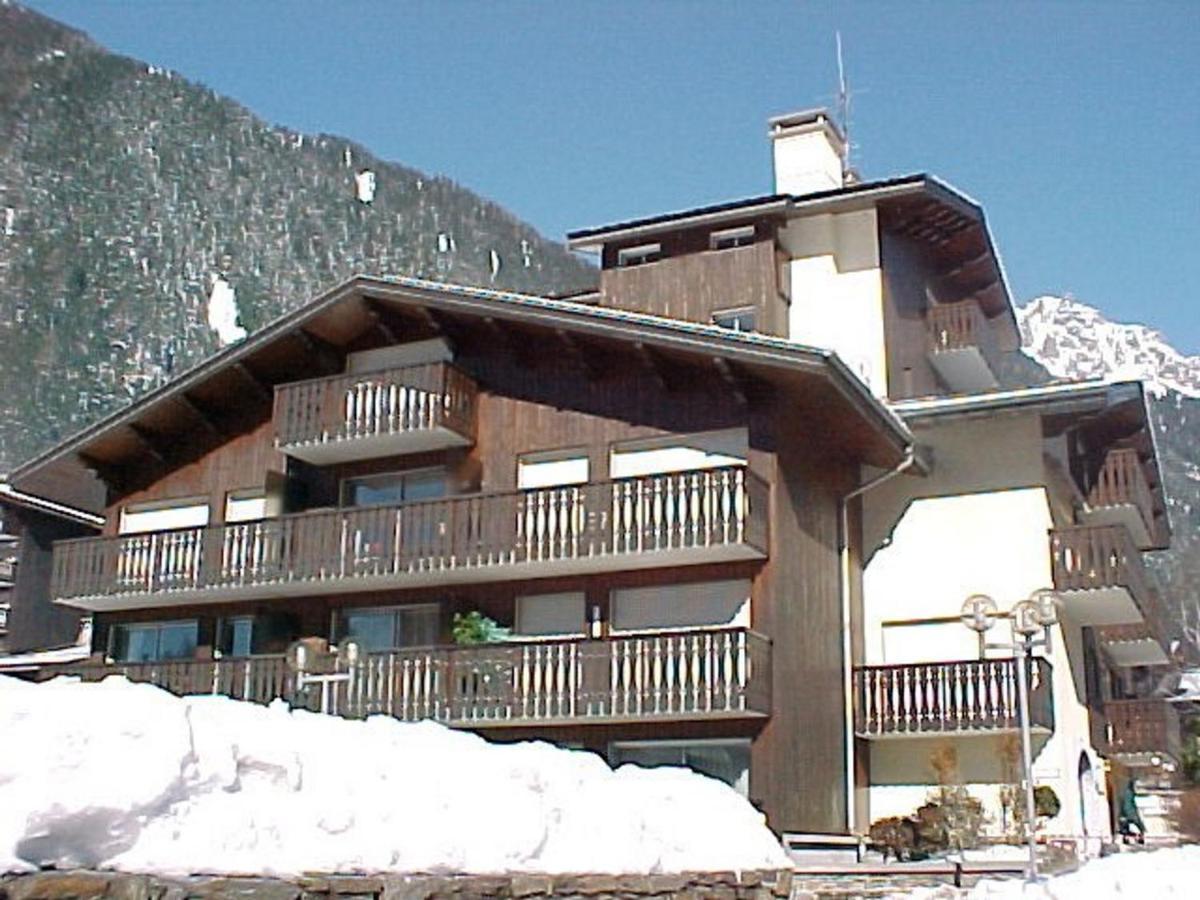 Chamonix, 4 Pers, Proche Pistes, Balcon, Parking, Animaux Admis - Fr-1-517-32 *