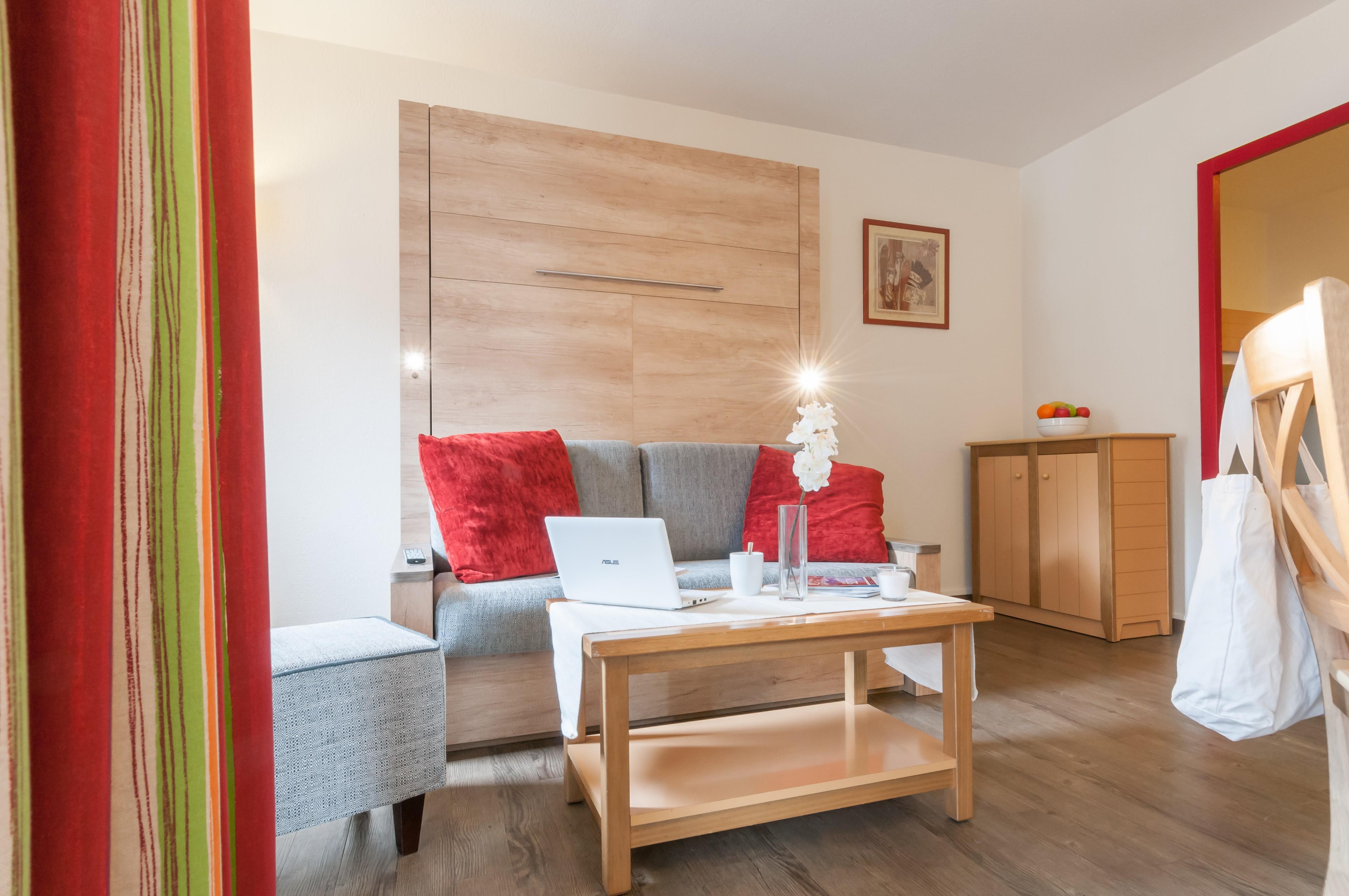 Pierre & La Riviere Aparthotel 3*