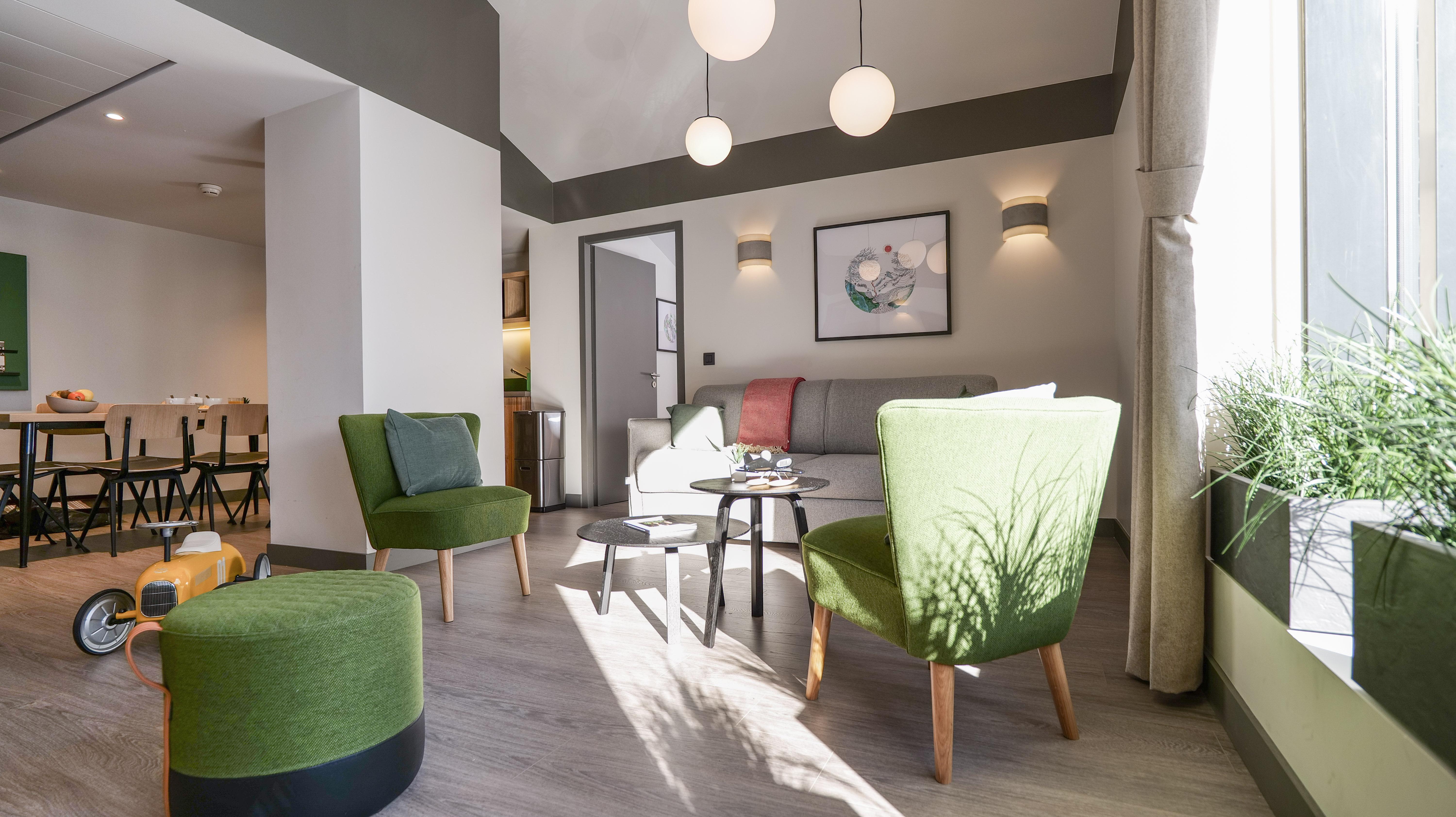 Hotel Plan B - Living 3*