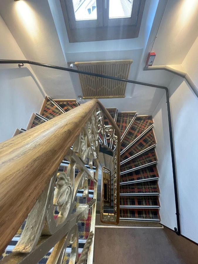 La Verticale