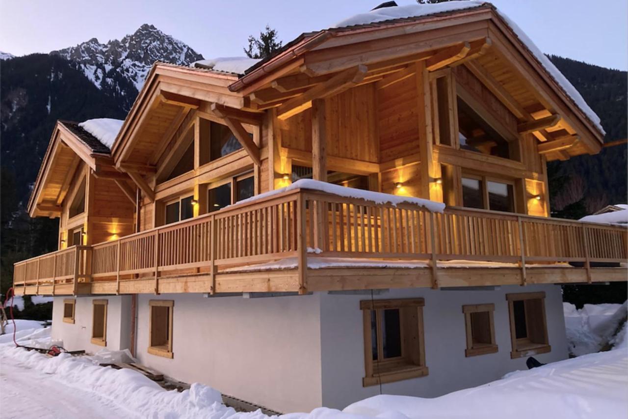 Semi Detached For 8 With Balcony & Garden *