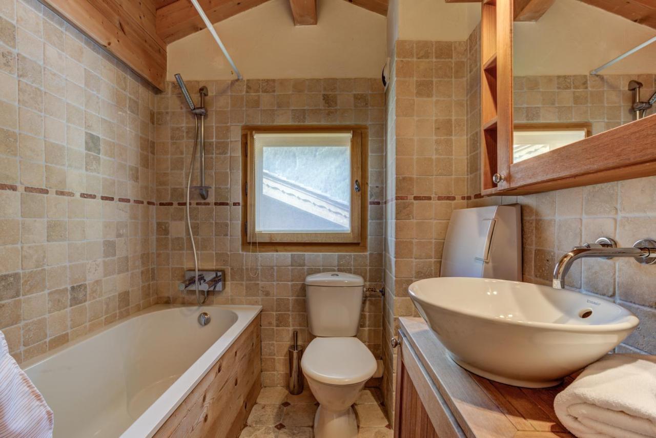 La Cloche Des Bois - Alpes Travel - Les Bois - Sleeps 4-6 Chalet *