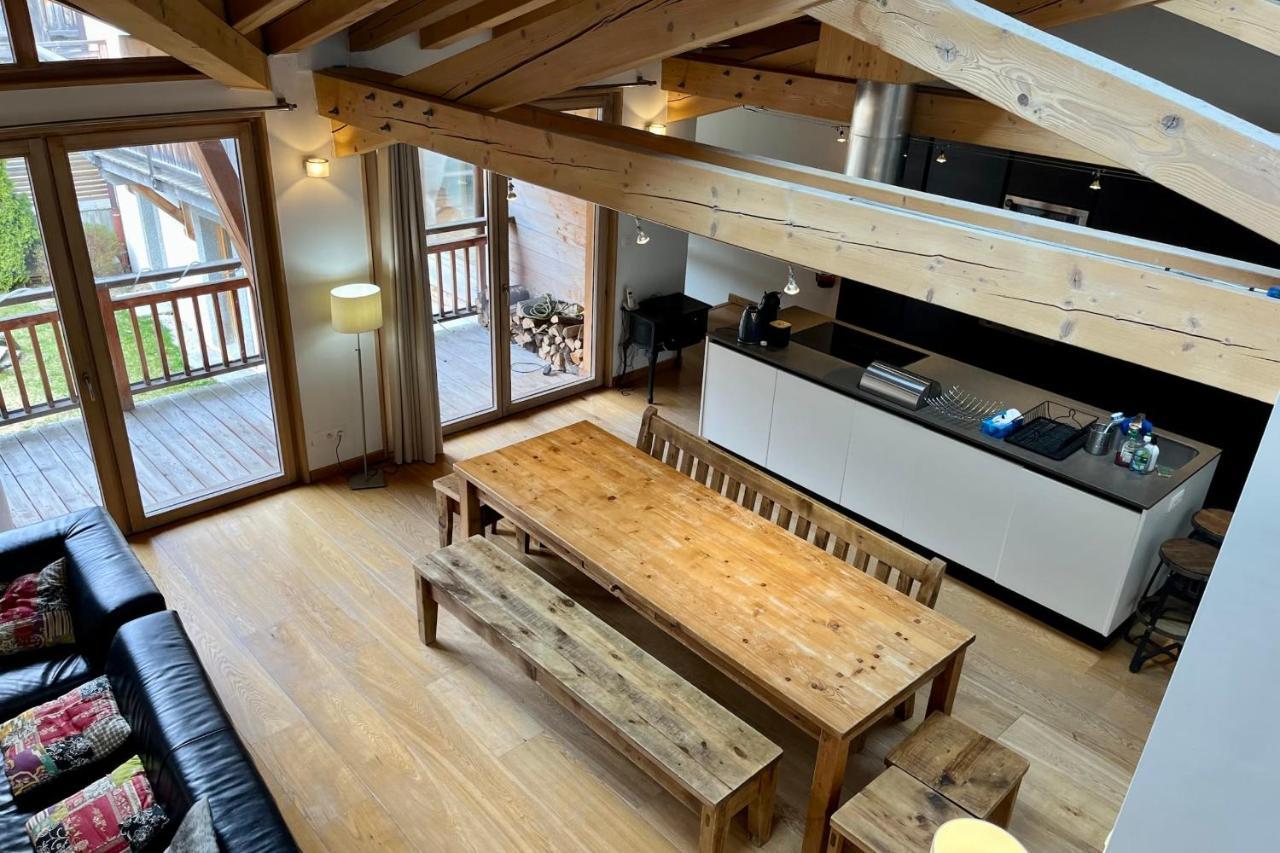 Chalet Chalet Of 235 M2 With Balcony Garden In Chamonix