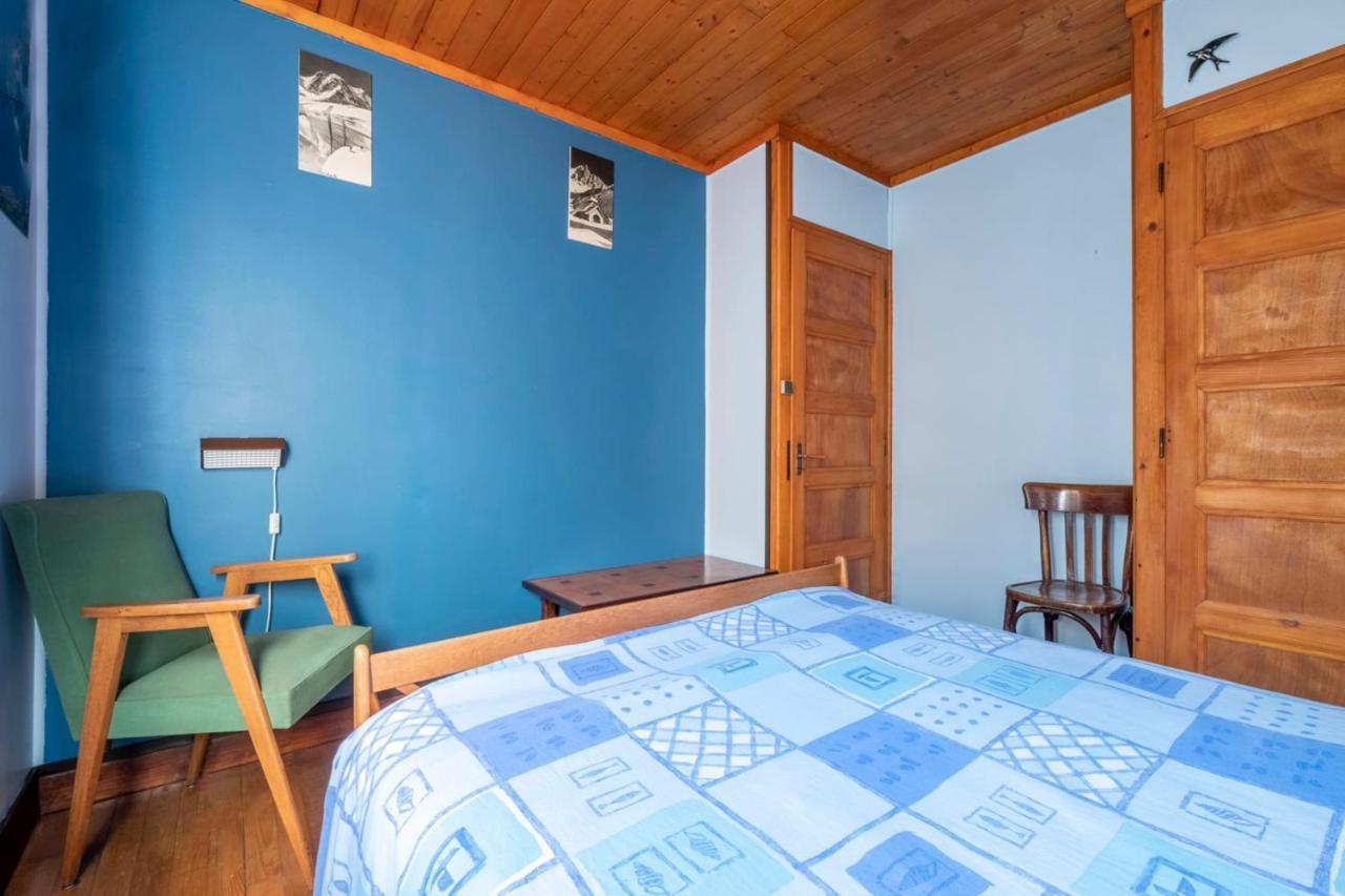 Family With Balcony In Chalet Chamonix