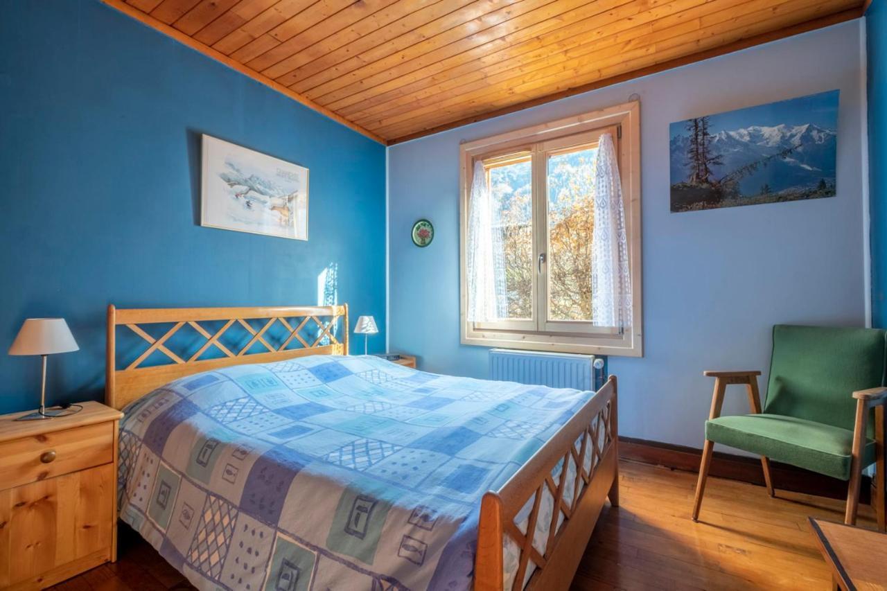 Chalet Family With Balcony In *