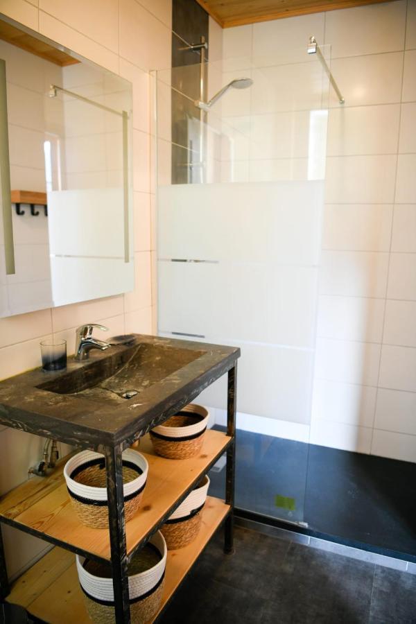 Coniferes Furnished Flat Apartment *