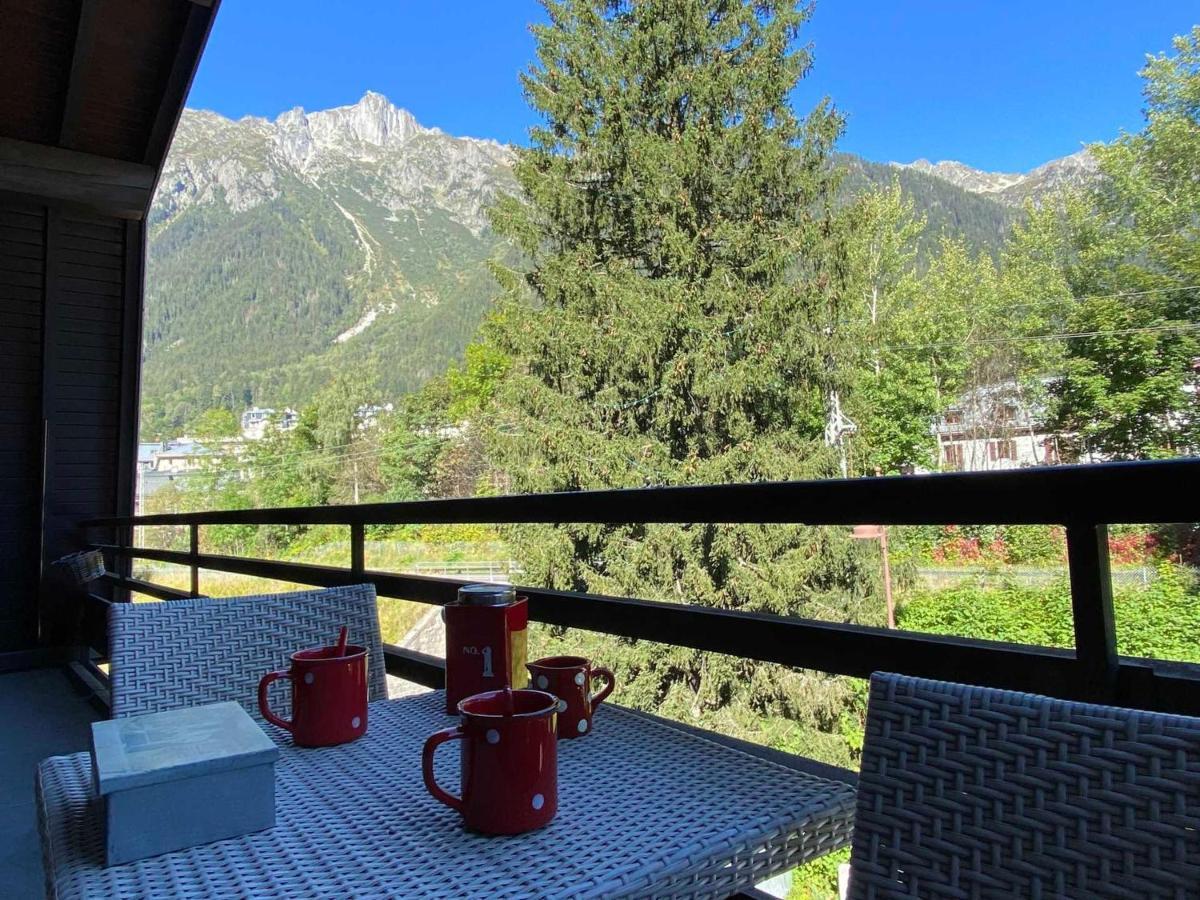 Superbe 3 Etoiles A Chamonix, 2 Chambres, Balcon, Cheminee Deco, Parking Et Wi-fi - Fr-1-343-197 *