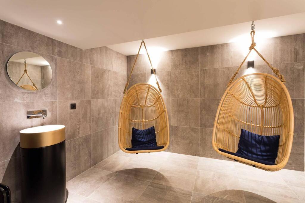 Modern 2br 5* Pool Gym Garage Mont-blanc View Apartment *
