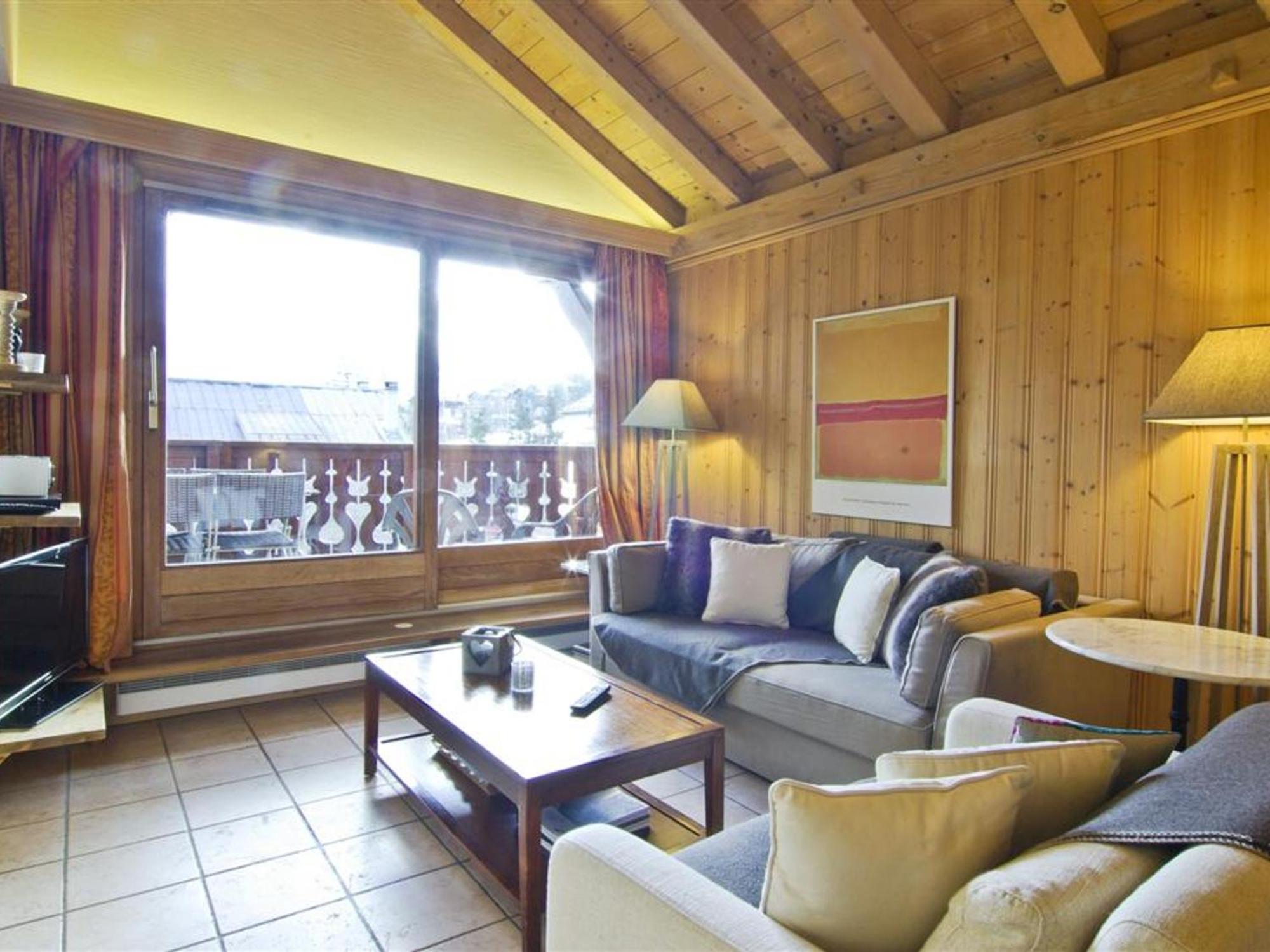 Apartment Bel A Chamonix, Proche Du Centre Et Des Pistes, Pour 6 Personnes, Avec Parking Et Wifi - Fr-1-343-168