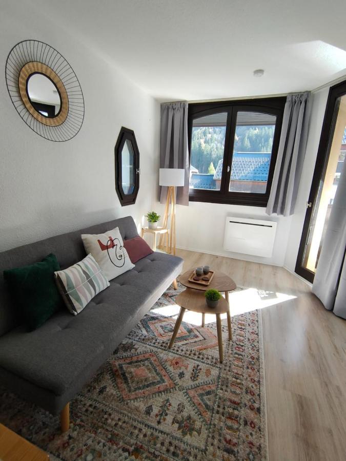 Superbe 2 Pieces, Centre Vue Mont-blanc Avec Balcon Et Parking Gratuit