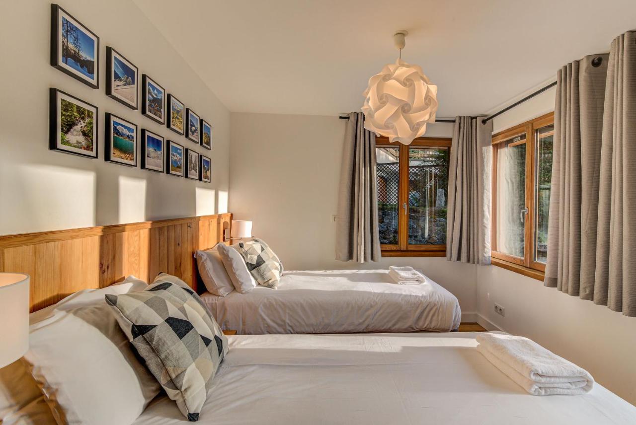 Appartement Biolay 2 - Alpes Travel - - Sleeps 4-6 *