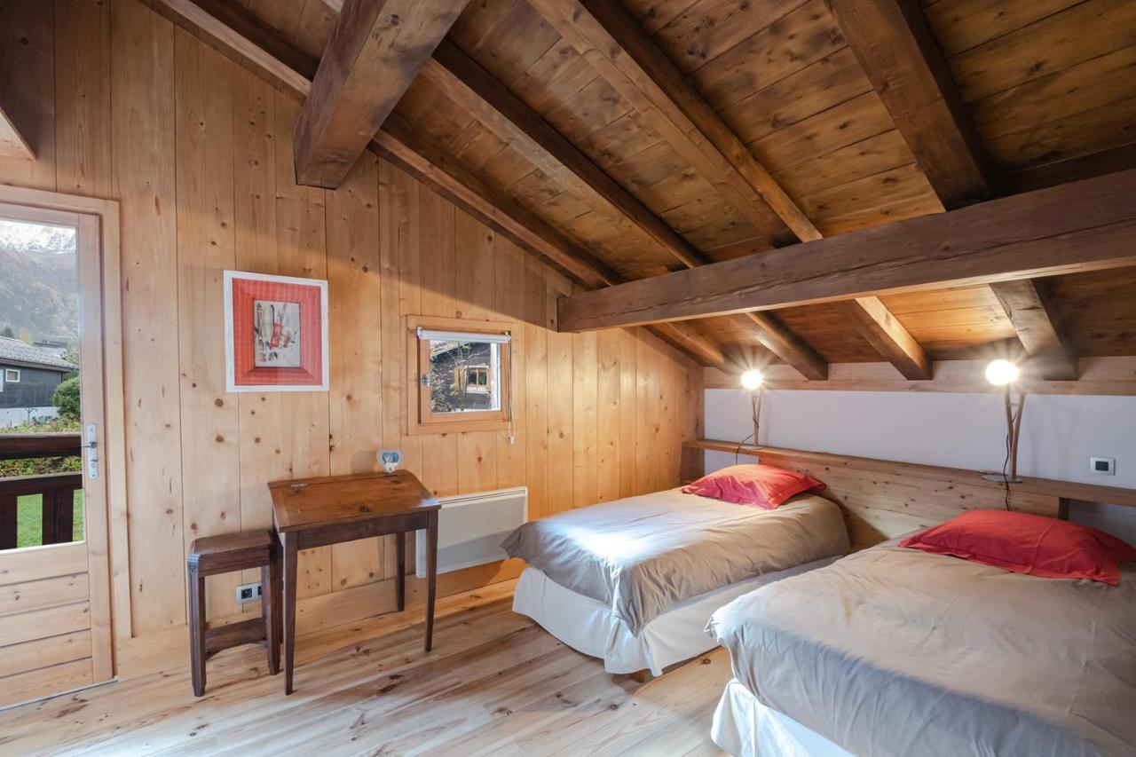 Family With Terrace And Garden In Chalet