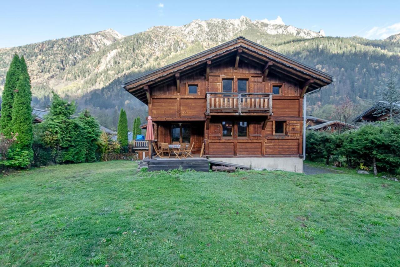 Chalet Family With Terrace And Garden In Chamonix