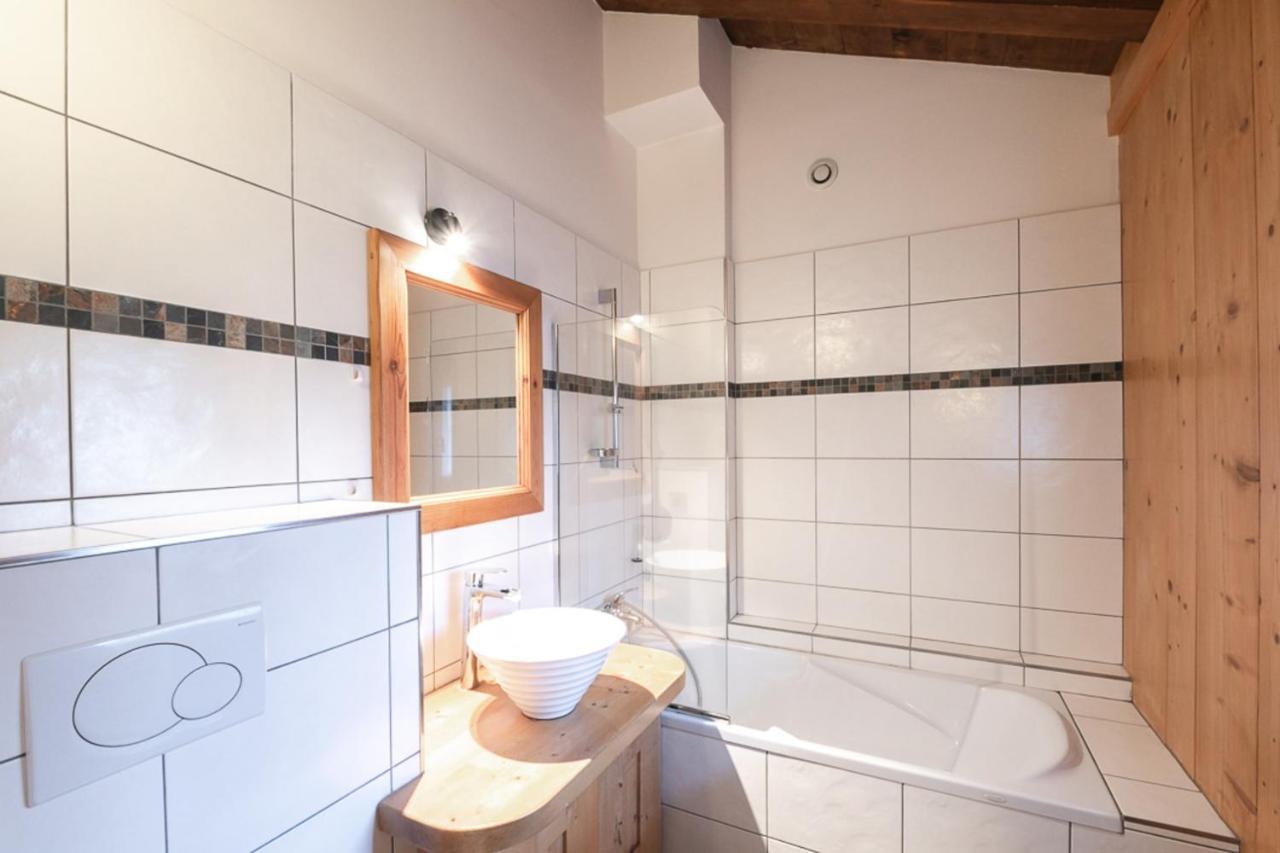 Chalet Family With Terrace And Garden In *