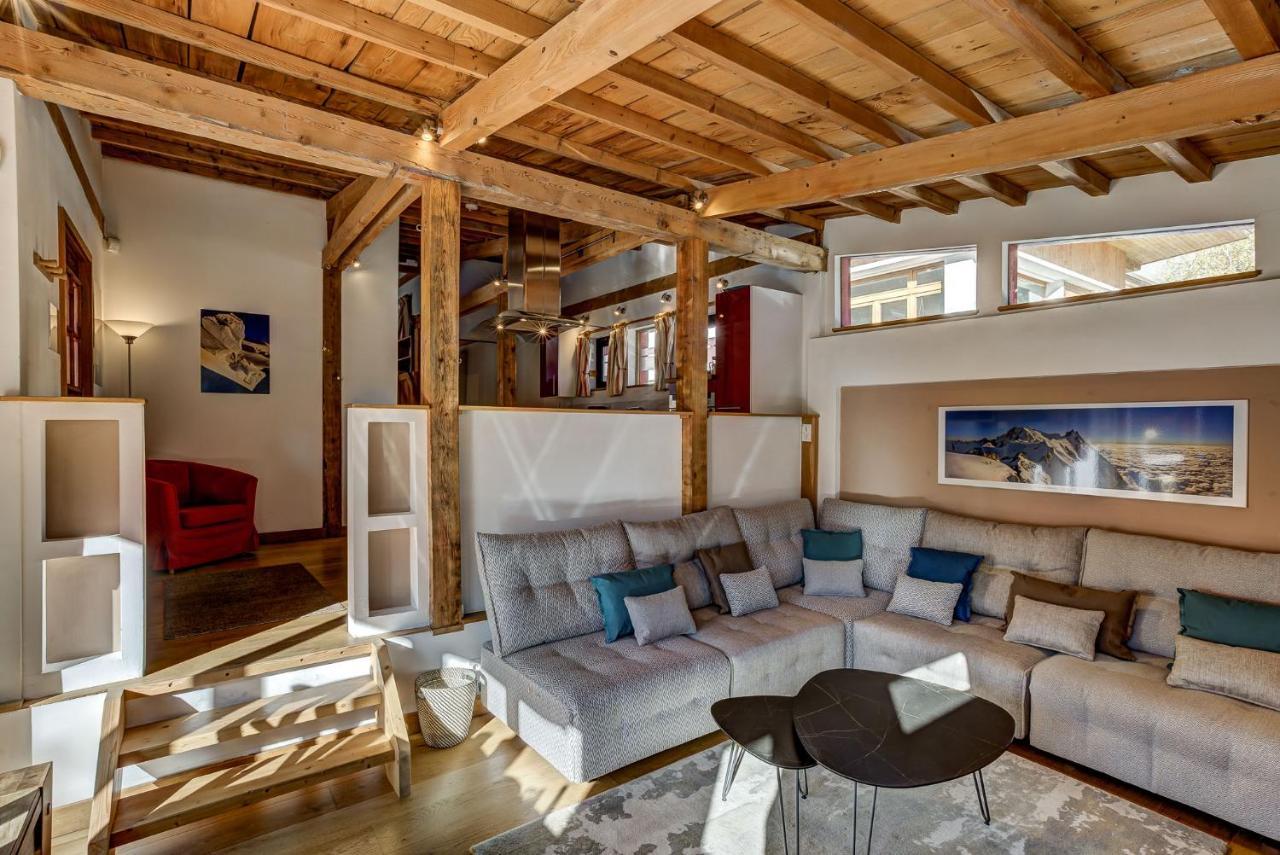 Chalet Alpins Alpes Travel Mont Blanc Views Sleeps 6-8 Chalet *
