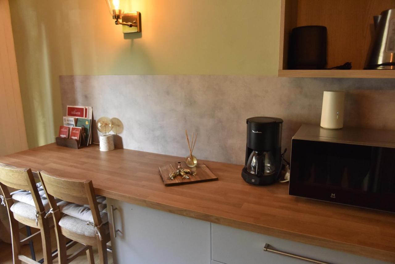 Au Petit Bois Apartment