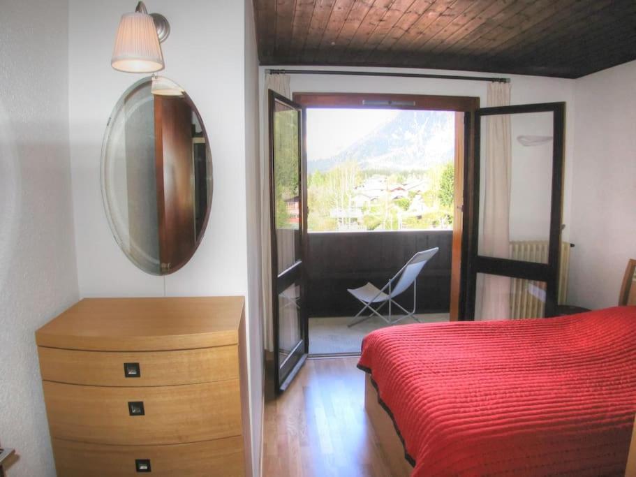 Periades, Apartment *