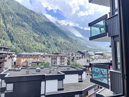 Apartment Dent Du Caiman, Hyper Centre, Parking, Vue Mont Blanc Chamonix