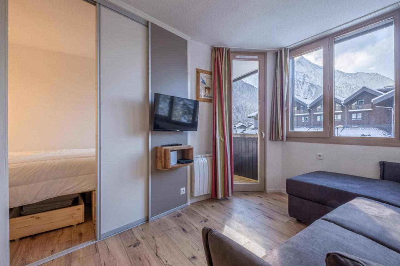 Pretty 27m With Beautiful Views Of The Mont Blanc *