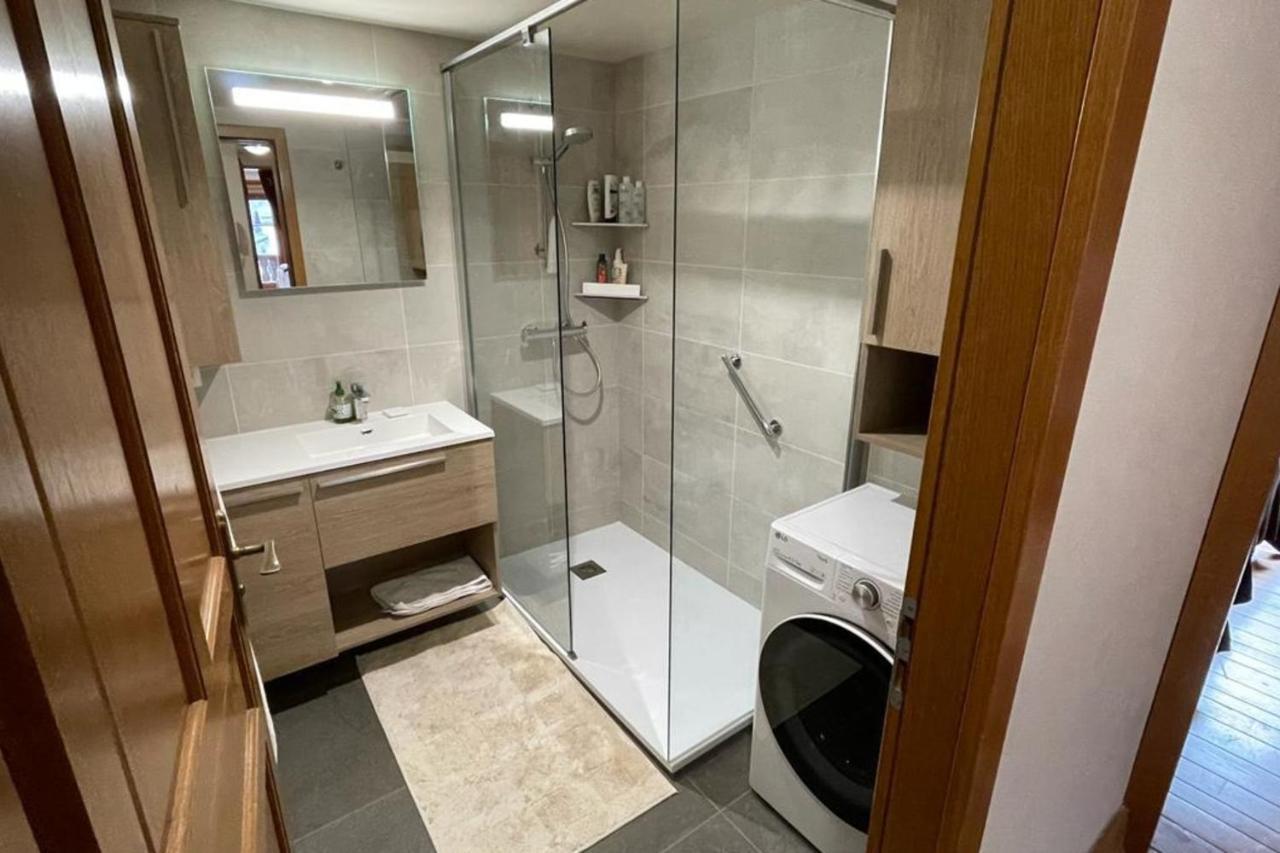 Large In - Close To The Slopes Apartment