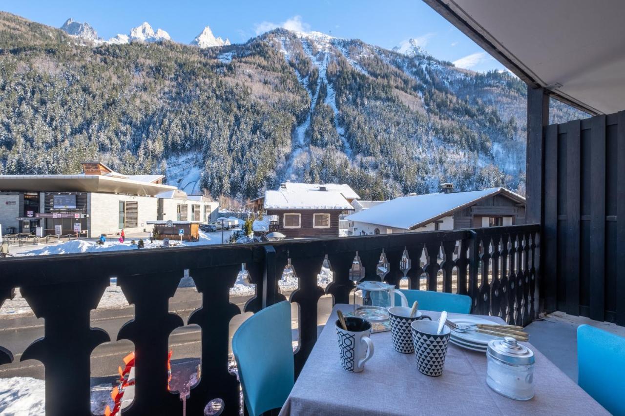 Sunny Centre Vue Mont Blanc Balcon 3 Personnes *