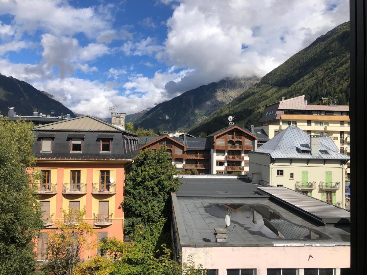 Superbe Refait A Neuf Et Equipe Avec Parking Chamonix