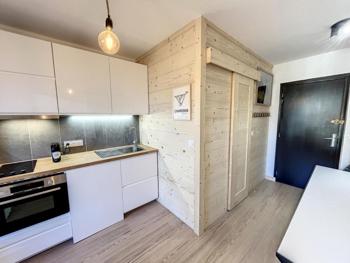 Superbe Refait A Neuf Et Equipe Avec Parking Appartement *
