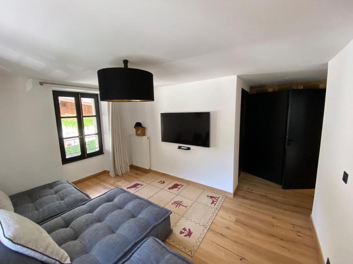 Chalet Le Marti *
